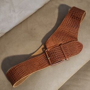 Brown Crocodile Pattern Leather Belt